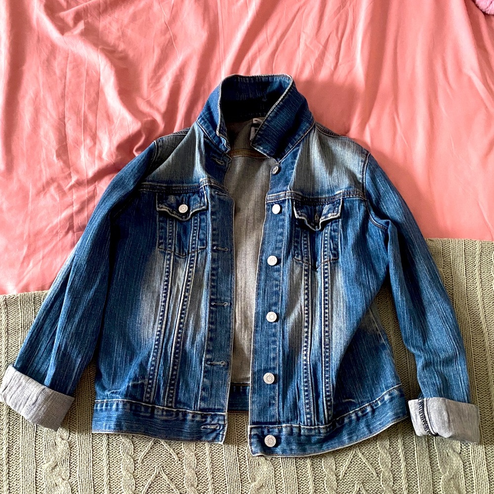 Buy 2 get 3rd free||GAP Dark Denim Distressed Jean Jacket